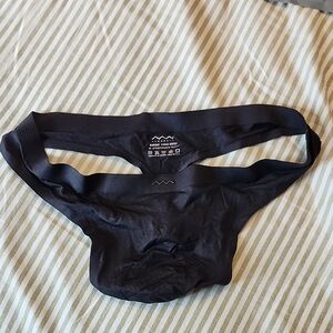 Aspire Zero Briefs in Black